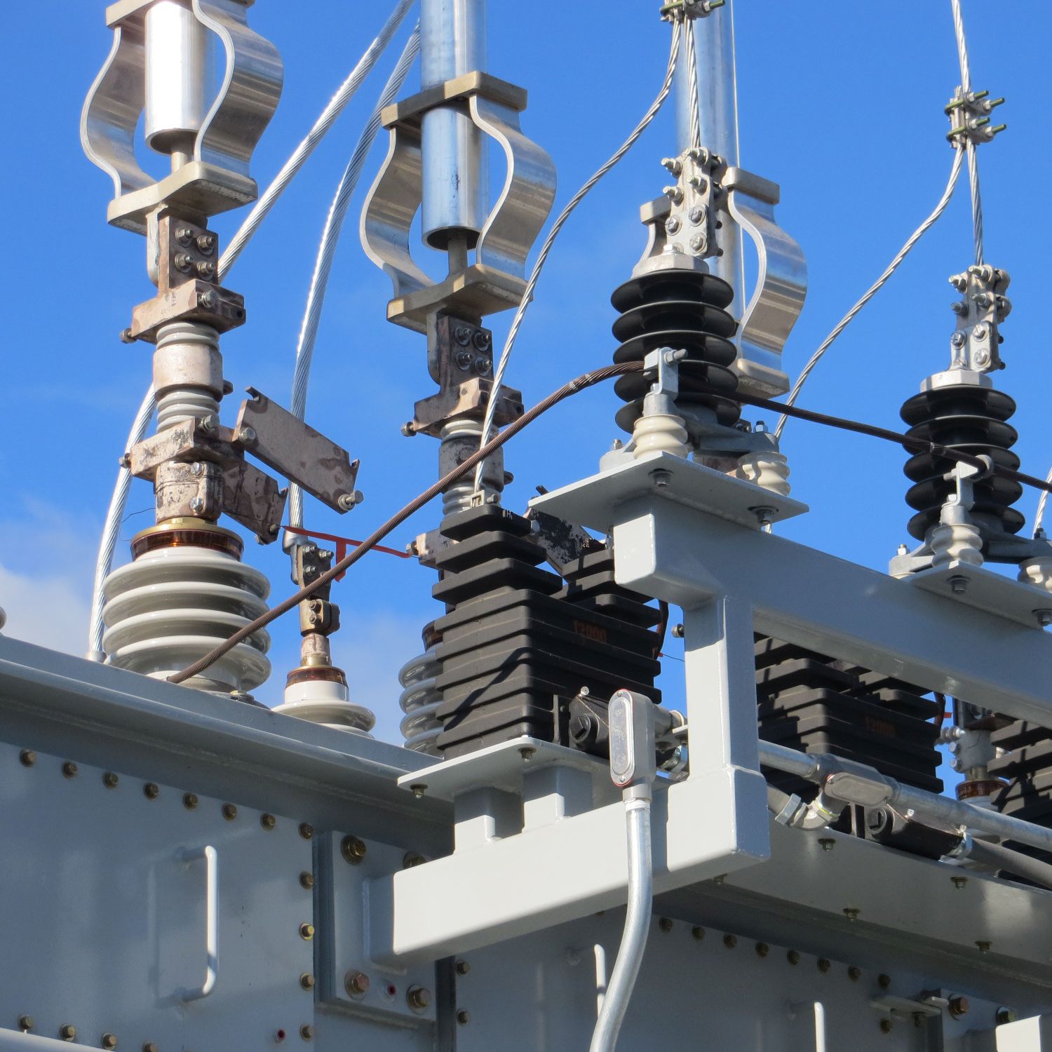 shore-to-ship electricity